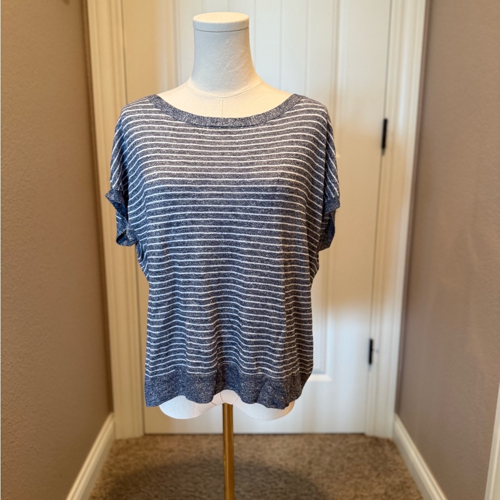 GAP Gray and White Striped Short Sleeve Lightweight Sweater